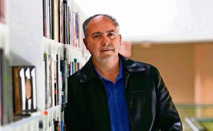 “Quiero rescatar mi trabajo literario”, dice Mauricio Montiel, luego que INBAL le revocara premio 