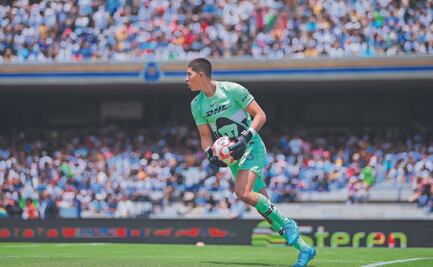 Adolfo Ríos respalda a Rodrigo Parra tras errores con Pumas; “No merece que se le cargue la responsabilidad”