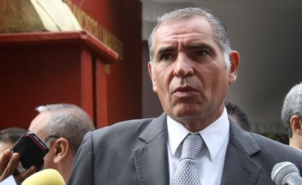 Cué garantiza seguridad a maestros que realicen evaluación 