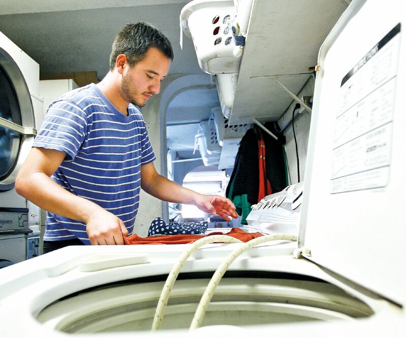 Rentabilidad. Las tintorerías y lavanderías son una buena opción porque sus servicios se consideran en los gastos de 62% de las familias en el país. ARCHIVO EL UNIVERSAL