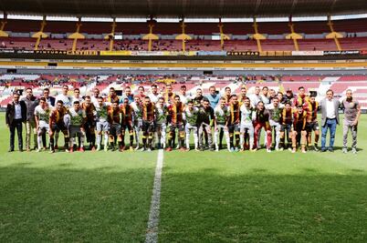 Les piden calma y se conforman