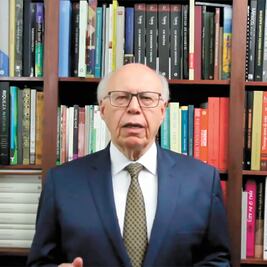 José Narro acusa simulación y renuncia al PRI