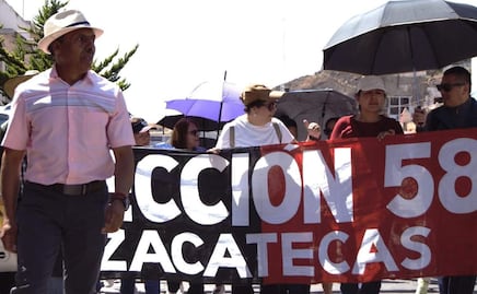 CNTE se moviliza en la CDMX; bloquea instalaciones de la SNTE y contingente marcha a las instalaciones de PensionIssste