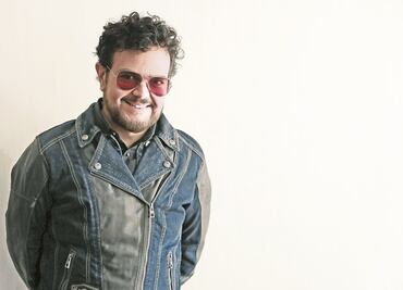 Aleks Syntek hace equipo con Alex Lora para subir juntos en cine