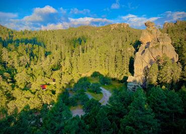 En Hidalgo, conoce el parque ecoturístico Peñas Cargadas