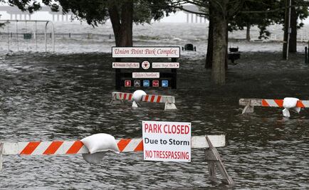 Huracán "Florence" se degrada a categoría 1