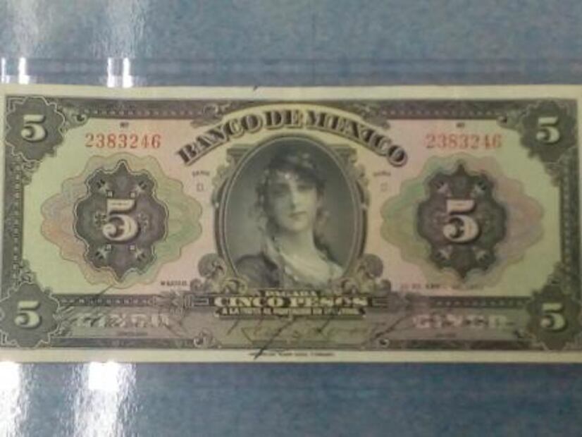 Cuando los billetes eran cuadrados y las monedas no eran redondas