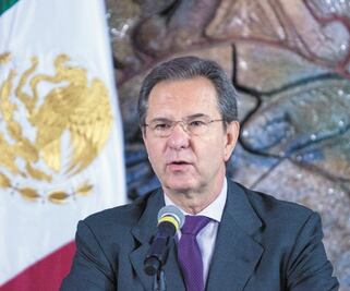 Supera SEP rezago de 11 mil trámites