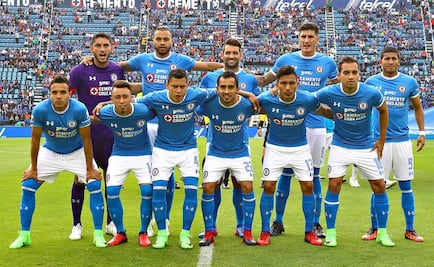 Cruz Azul sufre con el arbitraje