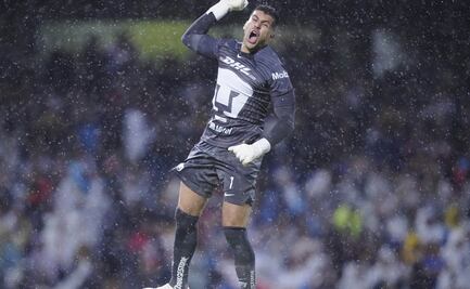 Julio González, el último mexicano en anotar con los Pumas