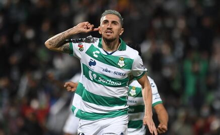 Diego Valdés con un pie en el América; ya está en la CDMX