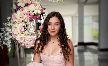La hija de Andrea Legarreta luce un vestido increíble para sus XV años