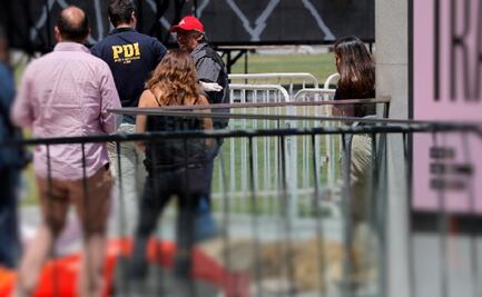 Protestan en Chile con león muerto frente a sede de gobierno 