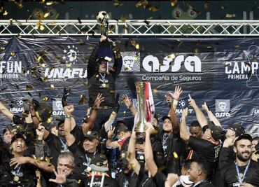 Con cuatro mexicanos, el Herediano es Campeón en Costa Rica