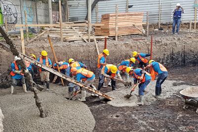 Retrocede producción de empresas constructoras en enero; liga siete meses a la baja