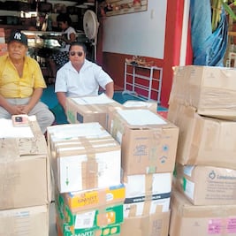 IMSS entrega miles de expedientes por cierre de unidades