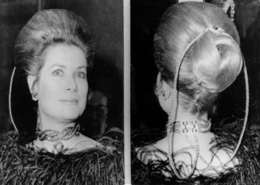 Crepé y mucha laca, aliados de los peinados de los años sesenta