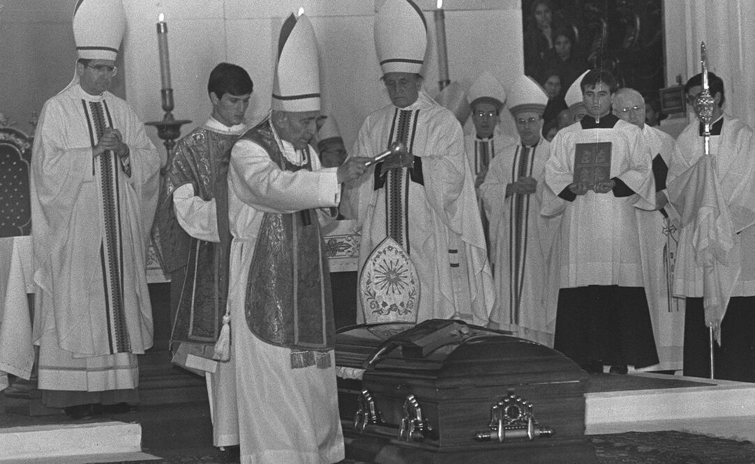 Las exequias del cardenal tuvieron lugar en la Catedral de Guadalajara (FOTOS: ARCHIVO EL UNIVERSAL)