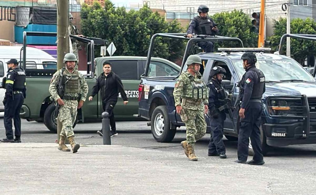 Hasta el momento, los efectivos mantienen la zona acordonada. Foto: Especial
