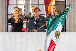 Reúne Grito de Independencia a 30 mil personas en Toluca; incluyó espectáculo de drones 