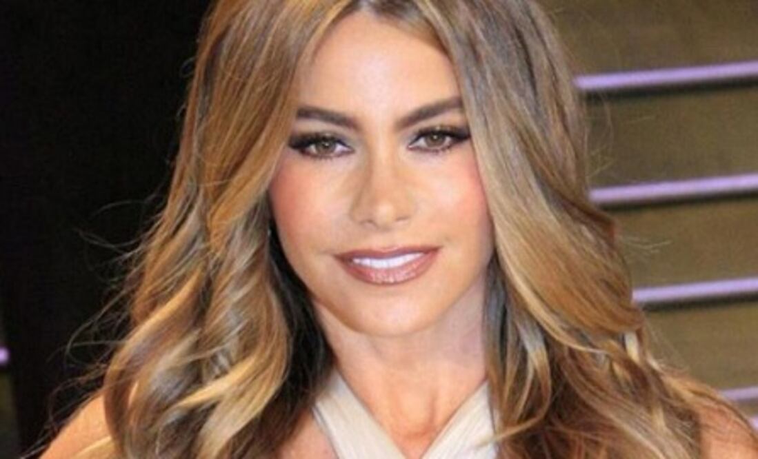 Sofía Vergara y  Jessica Simpson, en un día como hoy