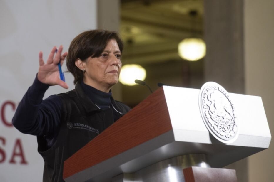 A la 4T se le va feo el avión