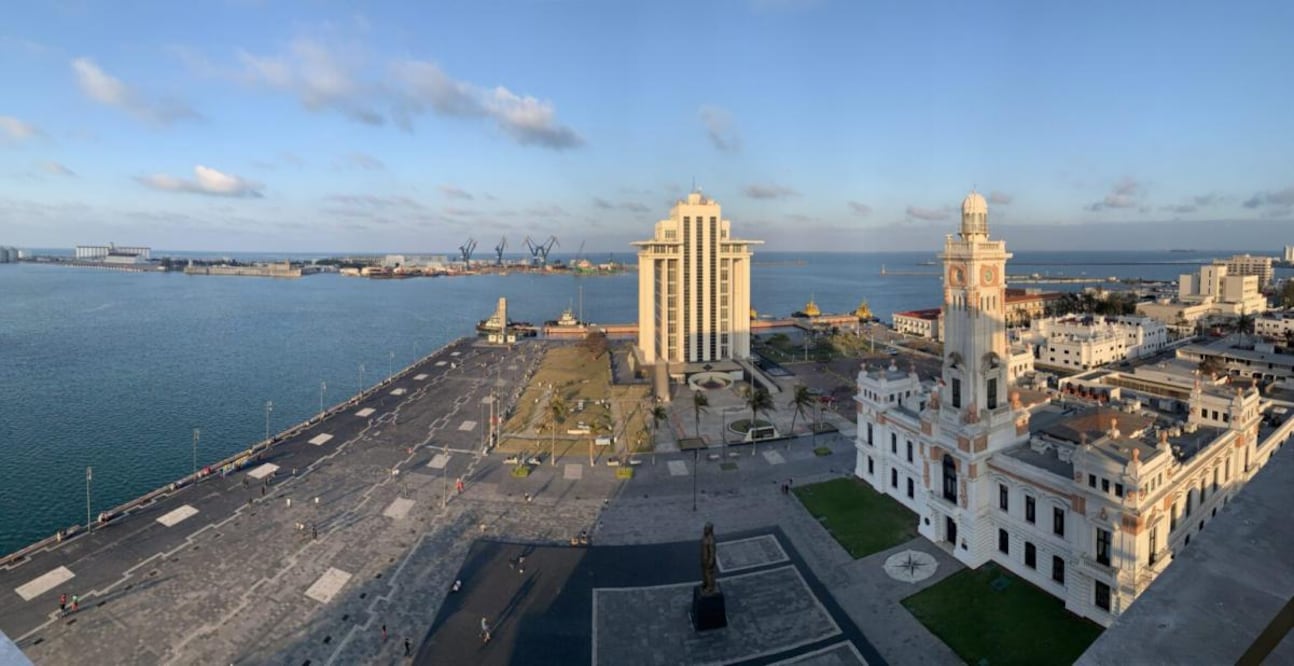 Inician estudios de mecánica de suelos para mejorar puerto turístico de Veracruz; buscan atraer cruceros. Foto: Especiales.