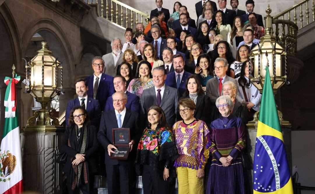 “Con nosotros vinieron casi 200 empresarios brasileños, que quieren invertir, que quieren hacer alianzas y hacer que la economía pueda avanzar aún más", aseguró el vicepresidente brasileño. Foto: Especial.