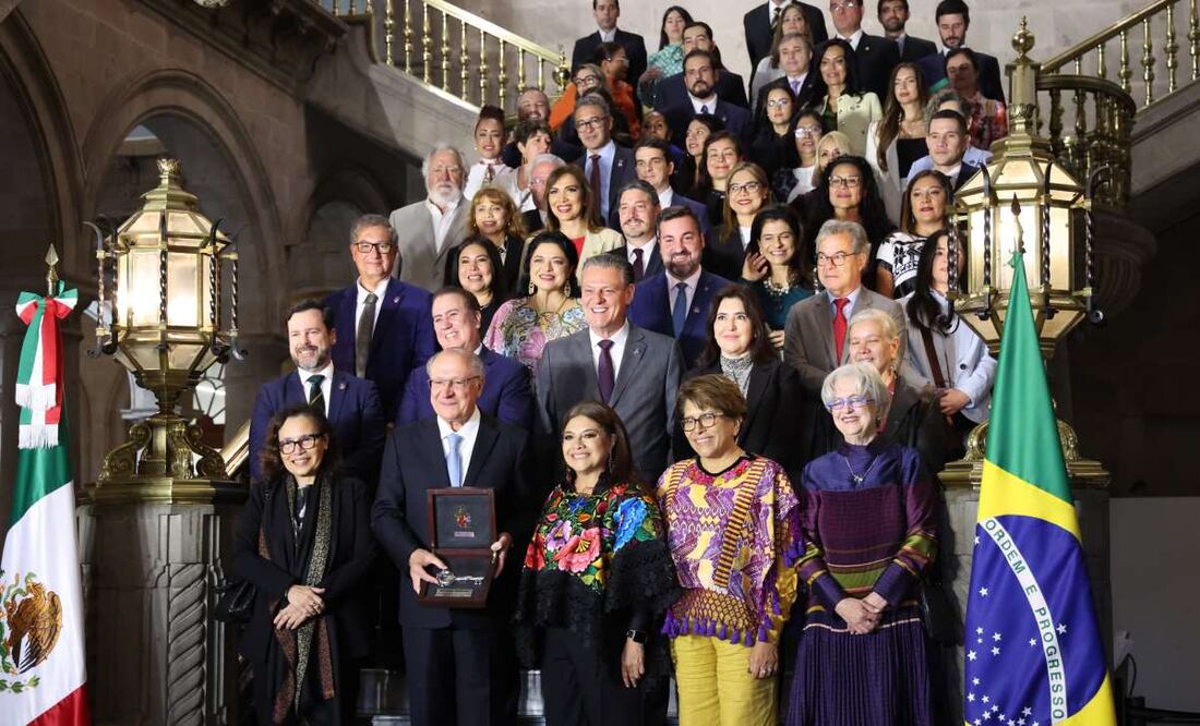 “Con nosotros vinieron casi 200 empresarios brasileños, que quieren invertir, que quieren hacer alianzas y hacer que la economía pueda avanzar aún más", aseguró el vicepresidente brasileño. Foto: Especial.