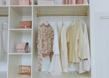 Qué poner en los clósets para que la ropa siempre huela bien