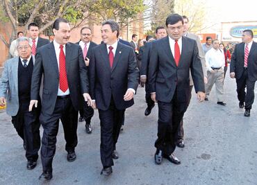 Juez suspende extradición de exgobernador interino