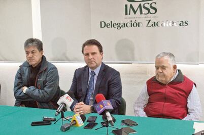 Manuel Cavazos demuestra su cariño a Yalitza Aparicio