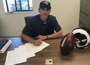 Esto vale el jersey del mexicano Luis Pérez