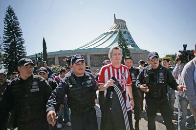 Devoción por Chivas en la Villa