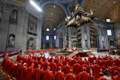 ¿Cuánto tardan en elegir a un nuevo Papa en el cónclave?; las votaciones antes del humo blanco
