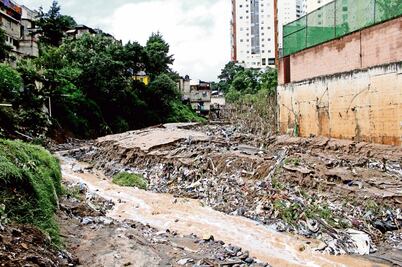 Rechaza Conagua que río se desbordó por entubamiento