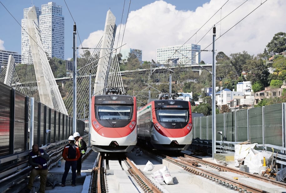 También se revisa el comportamiento del Puente Atirantado. Foto: Carlos Mejía / EL UNIVERSAL