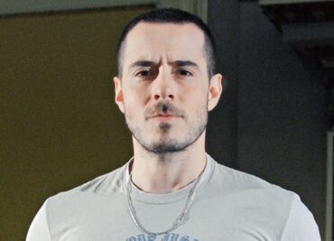 José Madero explora faceta de escritor