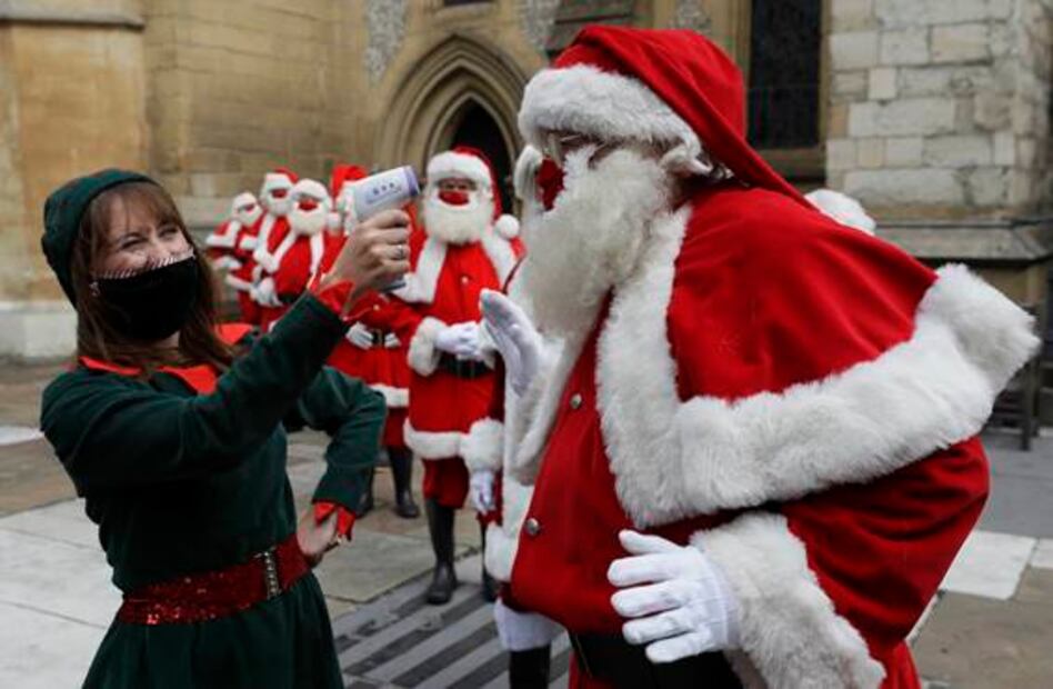 Santa Claus se alista para una Navidad con distanciamiento social en Londres
