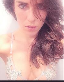 Karla Souza enseña en Instagram