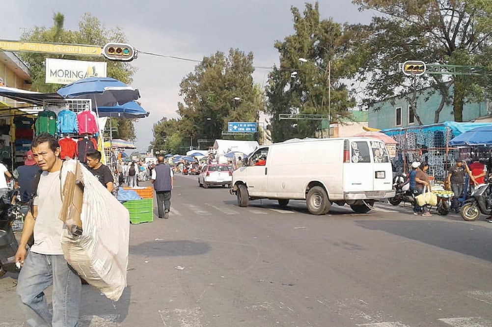 Familiares de las víctimas detallaron que los plagiados no tienen nexos con la delincuencia, por lo que les extrañó que su vehículo apareciera en Tepito. (ARCHIVO EL UNIVERSAL)