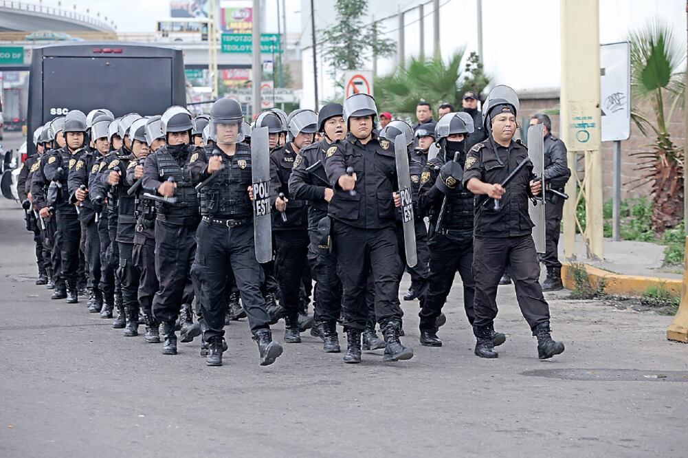 Aguascalientes, Colima, DF., Hidalgo, Jalisco, Nl y Querétaro son las únicas entidades donde tienen sueldos homologados a una escala jerárquica (Archivo / EL UNIVERSAL))