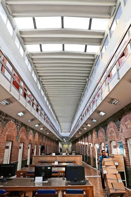 El AGN continuará sectorizado en la Secretaría de Gobernación, a pesar de que siempre se ha exigido su autonomía (JUAN CARLOS REYES. EL UNIVERSAL)