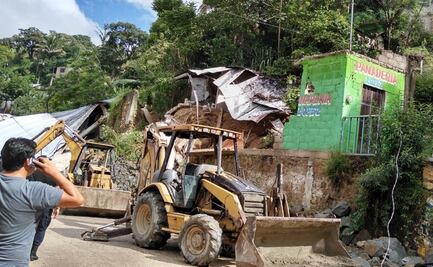 Deslizamiento de ladera destruye 6 viviendas en Yajalón, Chiapas