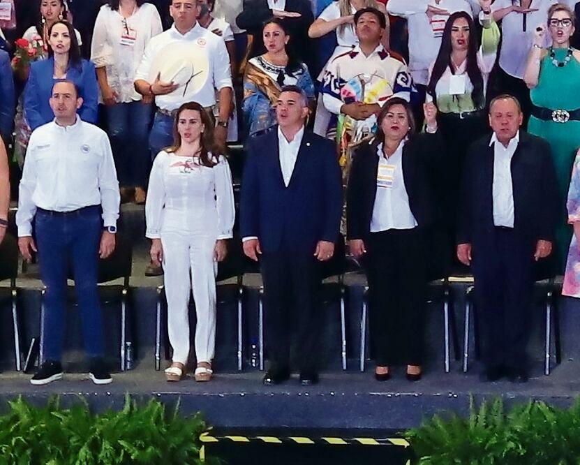 Los dirigentes Marko Cortés (PAN), Jesús Zambrano (PRD), y Alejandro Moreno (PRI), afirmaron que su método es democrático. Foto: Berenice Fregoso El universal