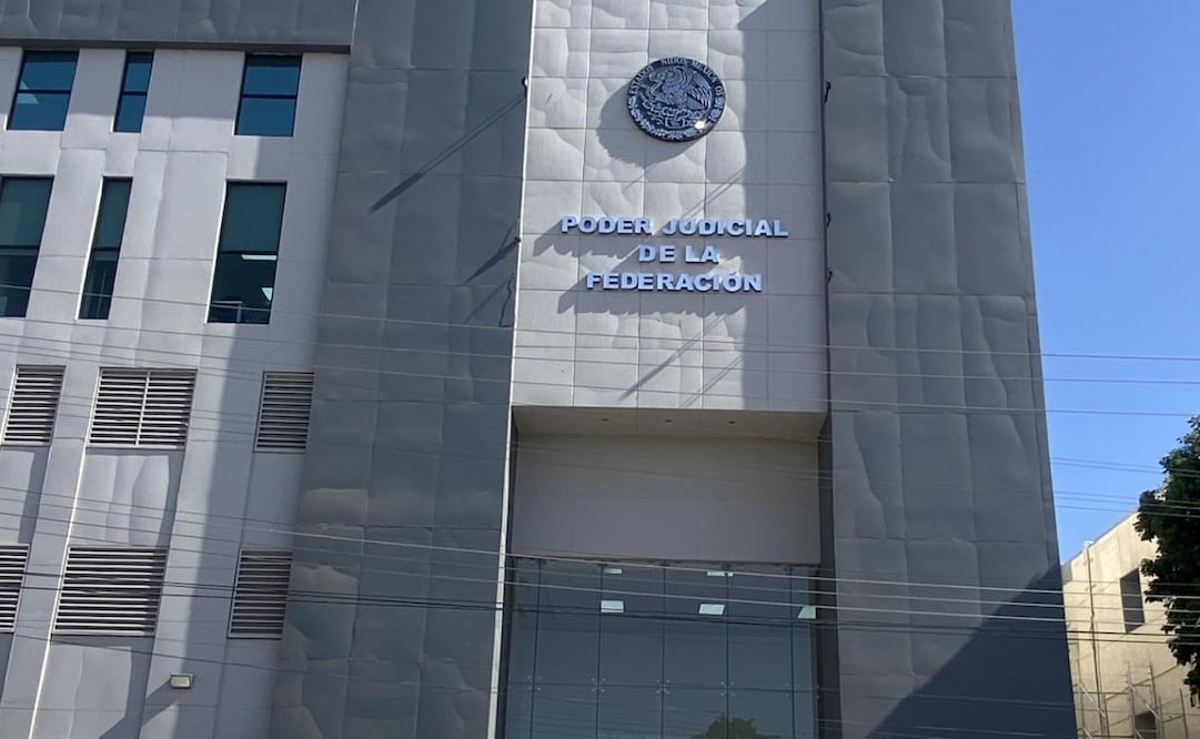 Vinculan a proceso a cinco exfuncionarios de Morelos; permanecerán en Cefereso de Hermosillo.
Foto: Especial.