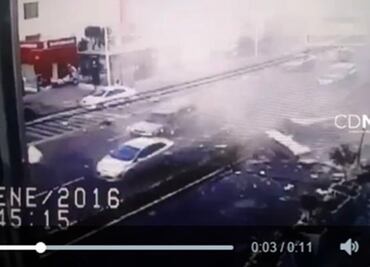 Eight wounded in explosion in cafeteria in Mexico City