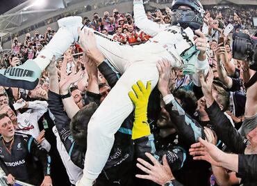 Nico se va, tras alcanzar la cima