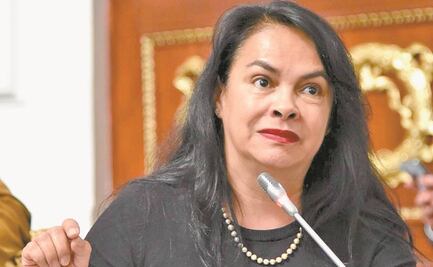 Alcaldesa de Azcapotzalco solicita licencia temporal un mes después de haber salido del país