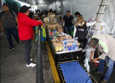 Ayuda psicológica, camas y comida para familiares de víctimas de explosión en Iztapalapa sigue llegando a hospitales